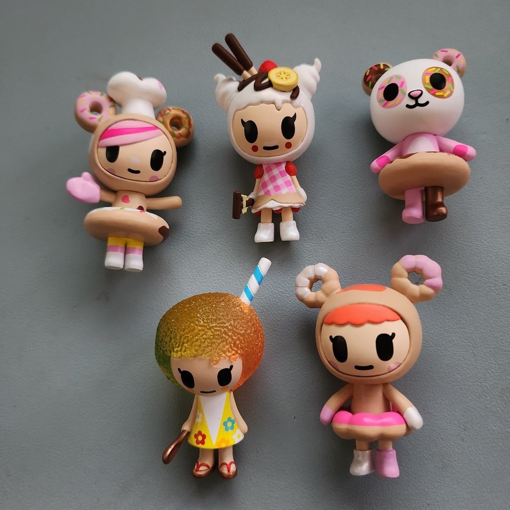 tokidoki Donutella & Her Sweet Friends Series 4 (Open) Blind Box Figure Set of 5